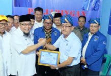 Sampaikan Visi-Misi di Demokrat, TEC Diiringi Pengurus Partai Golkar Provinsi Dan Kabupaten. Bahkan, Fungsionaris Hingga Fraksi Golkar Ikut Kawal TEC