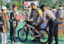 Aipda Peran Suhada, S.H Dapatkan Hadiah Sepeda Baru Dari Kapolda Sumut Dan Kapolres Madina