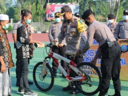 Aipda Peran Suhada, S.H Dapatkan Hadiah Sepeda Baru Dari Kapolda Sumut Dan Kapolres Madina
