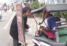 IKAMM( ikatan mahasisa muslim) Kabupaten Pringsewu Membagikan takjil, Kepada tukang becak ,tukang parkir dan kaum duafa