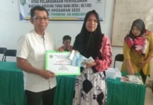 Kepala Desa Lumban Pasir zulham Riad kec Panyabungan Salurkan Langsung BLT Dana Desa Pada Masyarakat