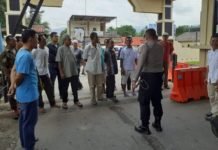 Dianggap Kurang Transparan, Warga Sinonoan Adukan Persoalan BLT di Polres Madina