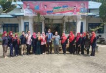 Peringati HKN ke 56, Dinkes Madina Bagikan Masker