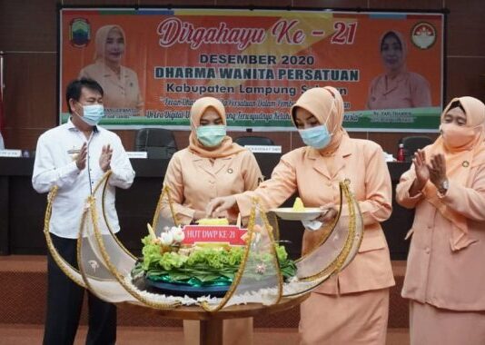 DWP LAMSEL RAYAKAN HUT KE 21