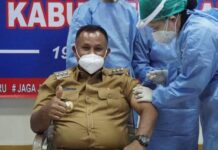 Pemkab Lamsel Laksanakan Vaksinasi Covid 19