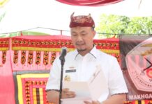 Wabup Lamsel Hadiri Acara Adat Marga Dantaran