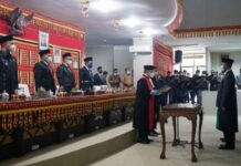 WARIS BASUKI RESMI JABAT WAKIL KETUA DPRD LAMSEL