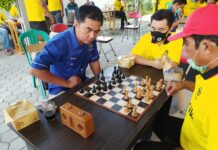 Golkar Partai Terbuka, Gelar Pertandingan Persahabatan Dengan PWI Lamsel