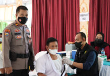 Wakapolda Lampung, Tinjau Vaksinasi Serentak di Lampung Selatan