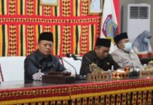 Rapat Paripurna DPRD Lamsel Tentang Susunan Perubahan Keanggotaan Alat Kelengkapan Dewan Masa Bakti 2019-2024