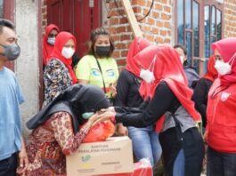 Winarni Sambagi Rumah Rusak Akibat Hujan Lebat Dan Angin Kencang Di Kecamatan Jati Agung