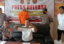 Kasi Humas Polres Pangkep Laksanakan Press Release Kasus Pembunuhan