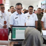 Kunker ke Kabupaten Lampung Selatan, Sekdaprov Lampung Bayar Pajak di MPP hingga Nikmati Keindahan Kebun Edukasi