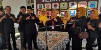 Tak Ingin Kalah Dengan PDIP Lamsel, Partai Umat Targetkan ‘Sapu Bersih’ 50 Kursi Legislatif