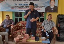 Sosialisasi Idiologi Pancasila, Anggota Dewan Lamsel Halim Nasai Paparkan Makna Lima Butir Pancasila.