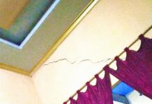 Warga Waymuli Kembali Pertanyakan Komitmen PT SAZ Rehabilitasi Rumah yang Rusak, Kapolres Lamsel Bilang Begini