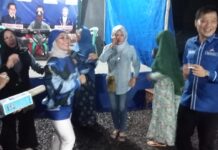 Caleg DPRD Lamsel Vera Lie Dyaningsih dan Caleg DPRD Provinsi Salman Alfarizi Perkenalkan Diri, Ingatkan Masyarakat “Ingat Dengan H. Zulkifli Anwar Maka Harus Ingat Dengan Vera No 3 dan Salman No 10”