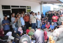 Win Solution : Bupati Nanang Berhasil Mediasi, Buruh PT SSH Dapat THR Penuh