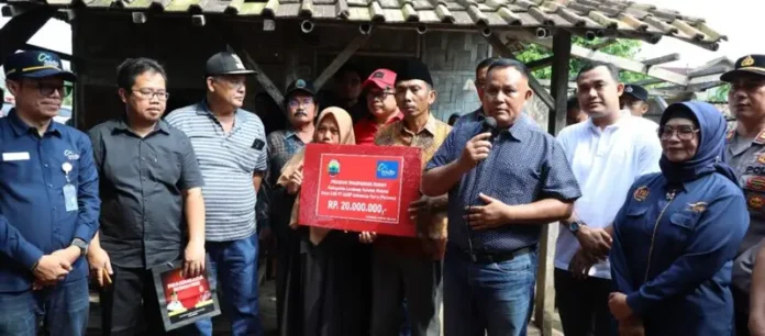 Bedah-Rumah-Bakau-864x380