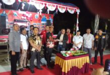 Malam Puncak HUT RI ke 79 Desa Hara Banjarmanis Dihadiri Langsung Bupati Lamsel H. Nanang Ermanto dan Potong Tumpeng