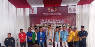 KPU Lamsel Nyatakan Berkas Persyaran Egi-Syaiful Benar dan Lengkap, Secara Khusus Egi Ucapkan Terima Kasih Untuk Ibunda Tercintanya