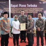 KPU Lamtim Pleno Penetapan Ela-Azwar Sebagai Bupati dan Wakil Bupati Lamtim