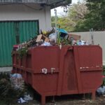 Buset….!!!, Terkesan Jorok Tumpukan Sampah Terjadi Di Lingkup Perkantoran Pemkab Lamsel