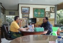 Jelang Musda Golkar, Aprozi Alam Sowan Ke Rumah Alzier