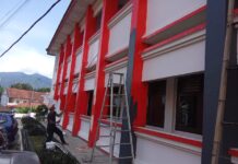 Kantor BKD Masih Berjibaku Ganti Cat Kantor Dari Merah ke Putih, Keinginan LO Egi-Syaiful Hanya Terjadi di Bagian Dalam Kantor Sekretariatan Pemkab Lamsel