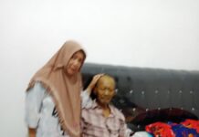 Dua Bulan Terbaring Sakit, Pensiunan ASN Lamsel Butuhkan Satu Kursi Roda. Empati Pejabat Lamsel Mulai Menipis