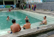 Mantap dan Segar Mandi Air Kalianda, Wisata Murah Meriah Kaya Manfaat