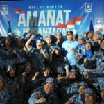 Potret Kebersamaan Bupati Egi dan Ratusan Pemuda Nasional di Malam Api Unggun Bela Negara