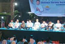 Gelaran Pemkab Lamsel “Shobat” (Sholawat Bareng Bupati) di Halaman Masjid Agung Kalianda, Berlangsung Meriah dan Penuh Hikmah