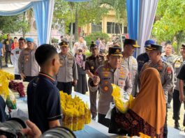 *Kapolri Tinjau GPM Polda Banten, Telah Distribusikan 27 Ton Beras SPHP ke Masyarakat*