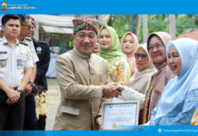 Dari UMKM hingga Jurnalis, 13 Wanita Helau Lampung Selatan Diganjar Penghargaan di Hari Kartini 2026