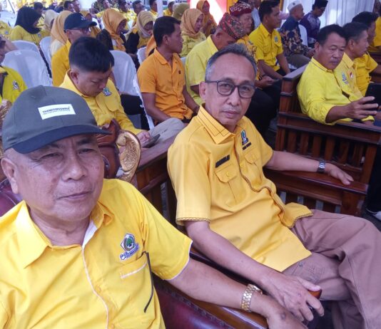 Makan Sate di Warung Legendaris Pak Sukandi Candipuro Dapat Hilangkan Pusing pusin