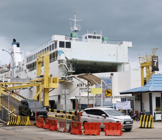 *Trafik Long Weekend Kenaikan Yesus Kristus Ramai, Ferry Kini Jadi Moda Utama Pilihan Masyarakat*
