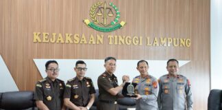 *Perkuat Sinergitas Penegakan Hukum, Kapolda Lampung Silaturahmi ke Kejaksaan Tinggi
