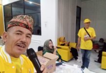Tiga Anggota Dewan Lamsel Saksikan Lomba Domino Hingga Larut Malam