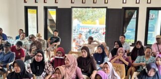 Kantor Pertanahan Kabupaten Lampung Selatan melalui Seksi Penataan dan Pemberdayaan melaksanakan kegiatan Ekspose Data dan Perencanaan Kerja Sama Kegiatan Penanganan Akses Reforma Agraria Tahun 2026 di Desa Trimomukti