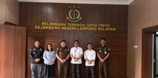 Kepala Kantor Pertanahan Kabupaten Lampung Selatan beserta jajaran melaksanakan kunjungan silaturahmi dan koordinasi ke Kejaksaan Negeri Lampung Selata